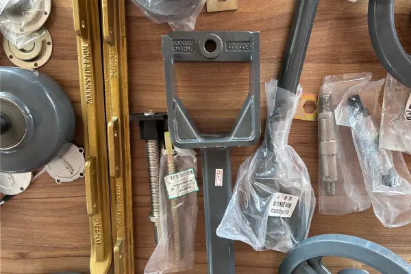 Which Is Better Combine Harvester OEM Parts & Aftermarket Parts oem parts lovol